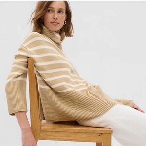 GAP Tan and Cream Striped Turtleneck Sweater